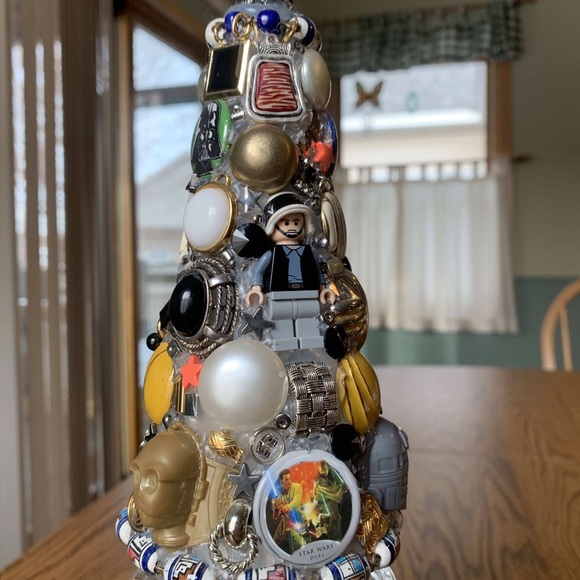 Star Wars Junkdrawer Tree Handmade Decoration - Picture 13 of 16